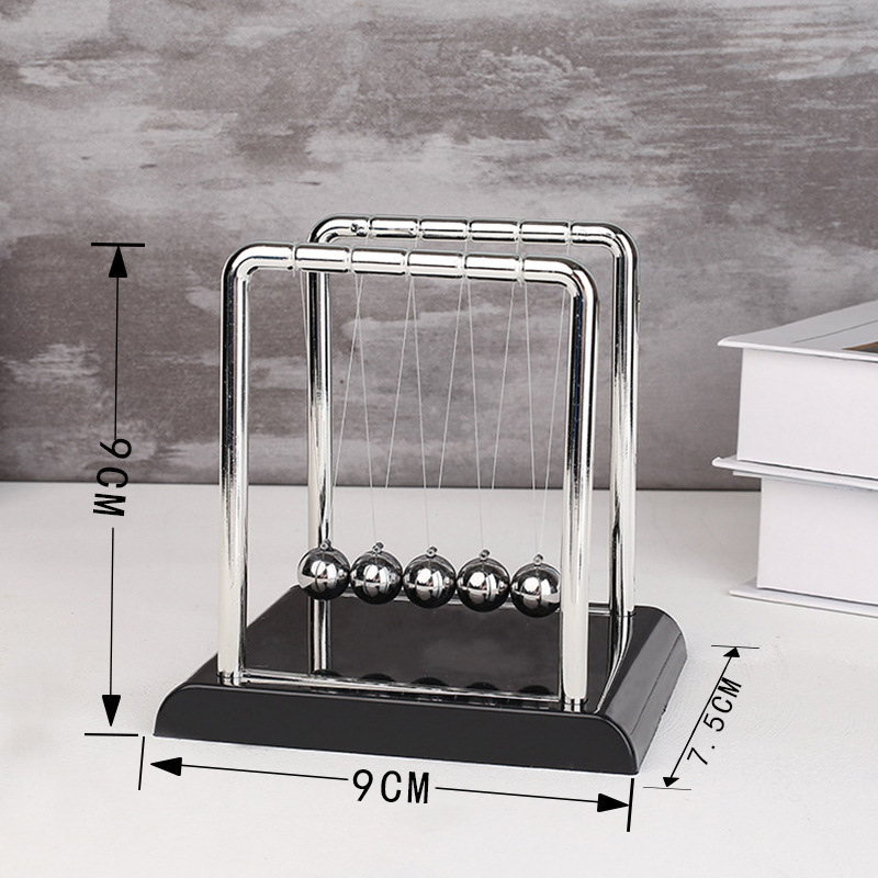 Home Office Architecture - Pêndulo de Newton: Ornamento de Mesa