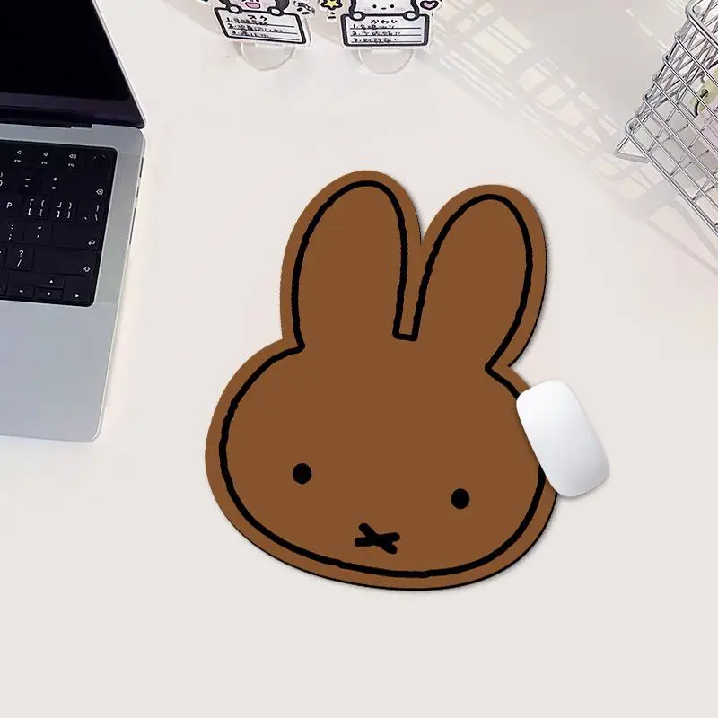 Mouse Pad em Forma de Coelho M - Home Office Desk Ideas avaliação e preço